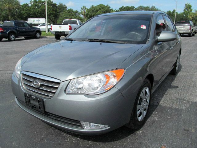 Hyundai Elantra 2009 photo 1