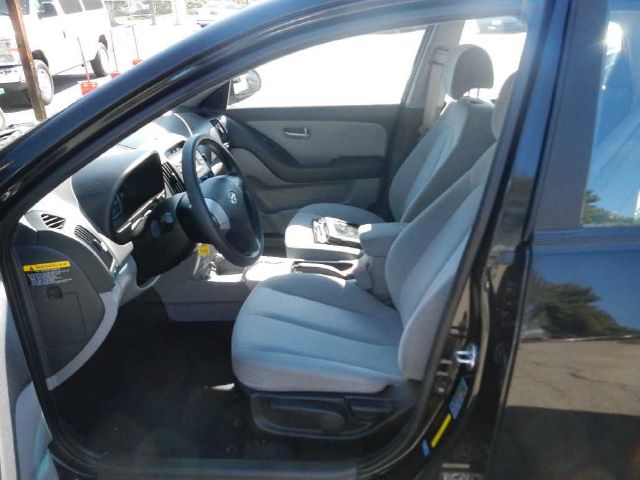 Hyundai Elantra 2009 photo 4