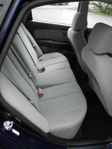 Hyundai Elantra 2010 photo 12