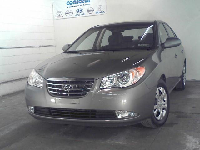 Hyundai Elantra 2010 photo 1