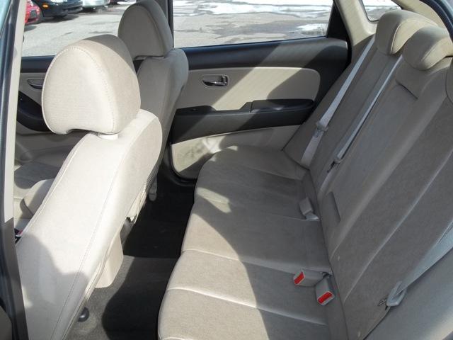 Hyundai Elantra 2010 photo 3