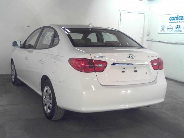 Hyundai Elantra 2010 photo 3