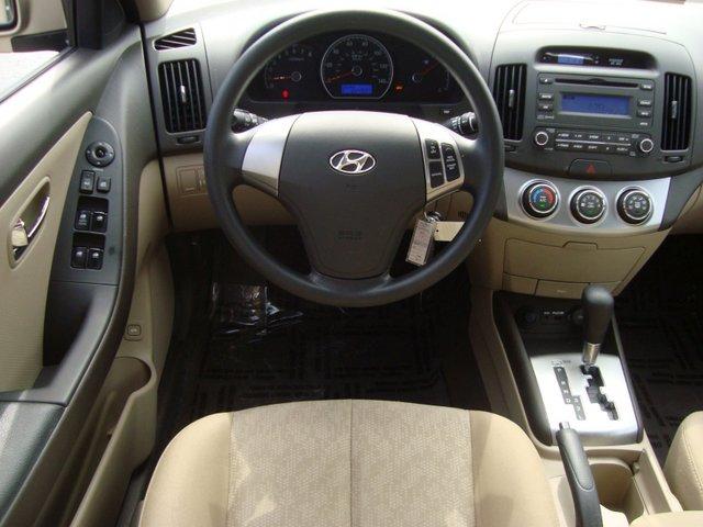 Hyundai Elantra 2010 photo 5