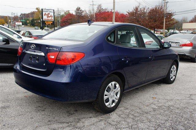 Hyundai Elantra 2010 photo 1