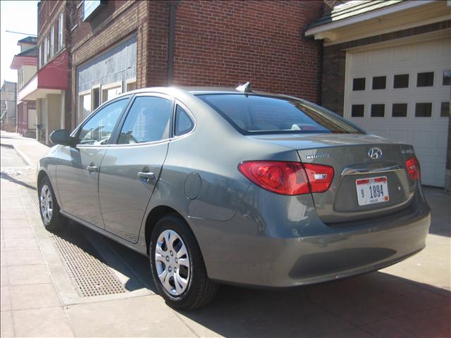 Hyundai Elantra 2010 photo 2