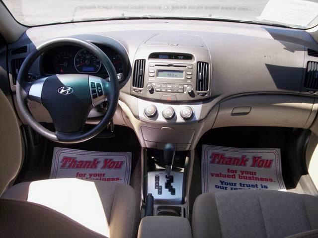 Hyundai Elantra 2010 photo 5