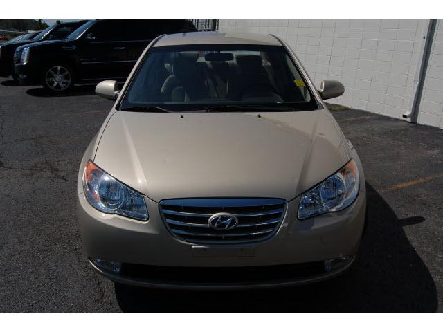 Hyundai Elantra 2010 photo 1