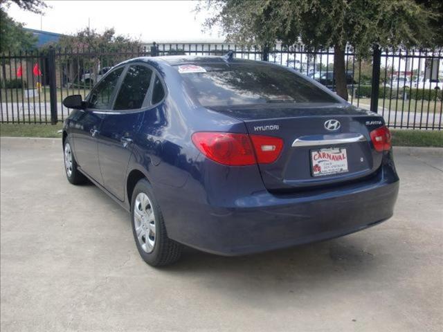 Hyundai Elantra 2010 photo 1