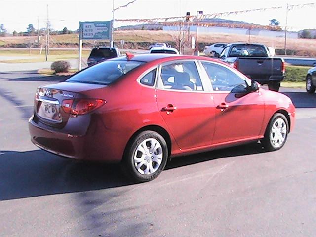 Hyundai Elantra 2010 photo 2