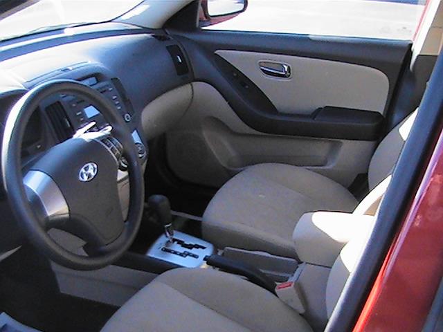 Hyundai Elantra 2010 photo 5