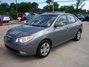 Hyundai Elantra 2010 photo 1