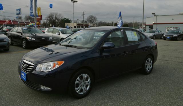 Hyundai Elantra 2010 photo 1