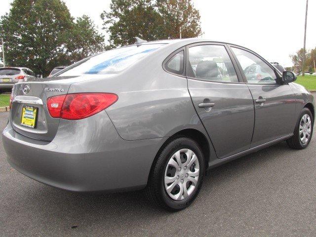 Hyundai Elantra 2010 photo 4