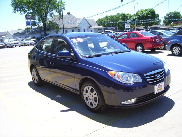 Hyundai Elantra 2010 photo 14