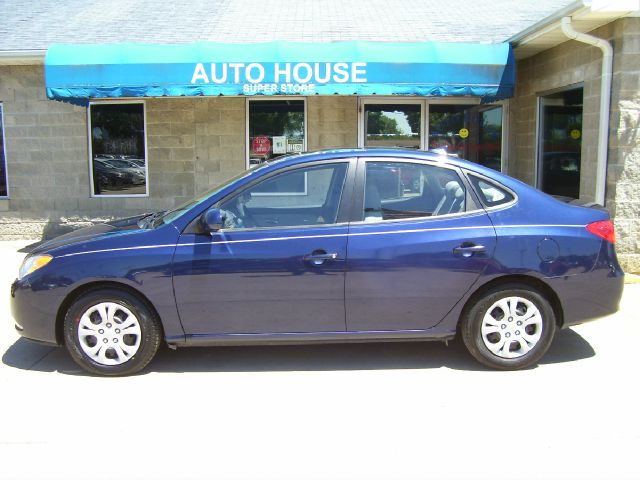 Hyundai Elantra 2010 photo 17