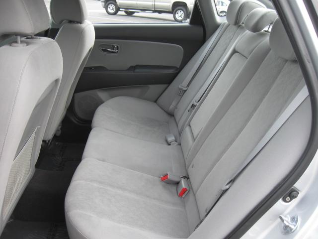 Hyundai Elantra 2010 photo 4