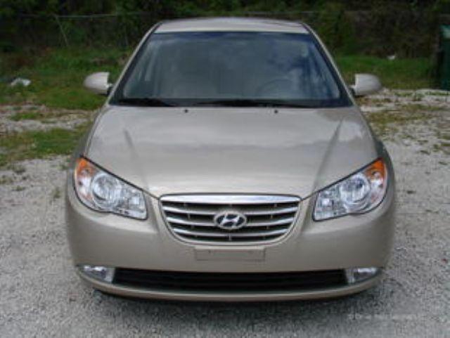 Hyundai Elantra 2010 photo 1