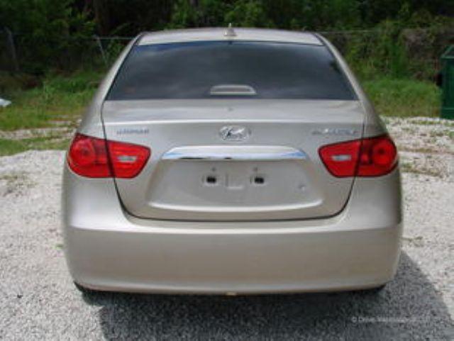 Hyundai Elantra 2010 photo 4