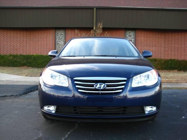 Hyundai Elantra 2010 photo 1