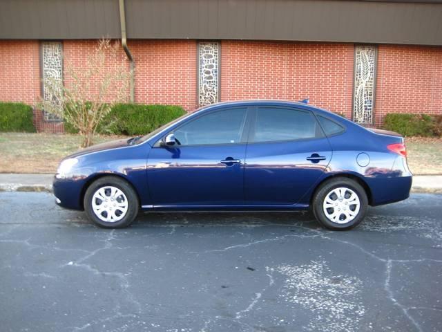 Hyundai Elantra 2010 photo 4