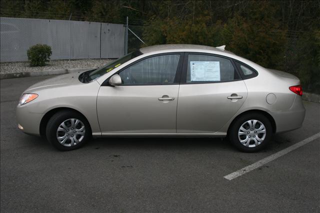 Hyundai Elantra 2010 photo 1