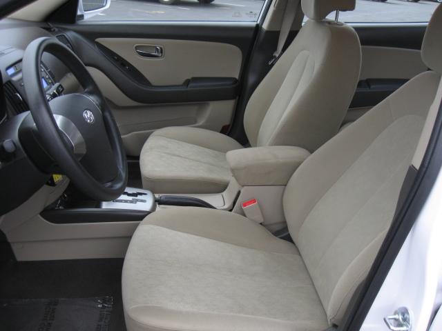 Hyundai Elantra 2010 photo 5