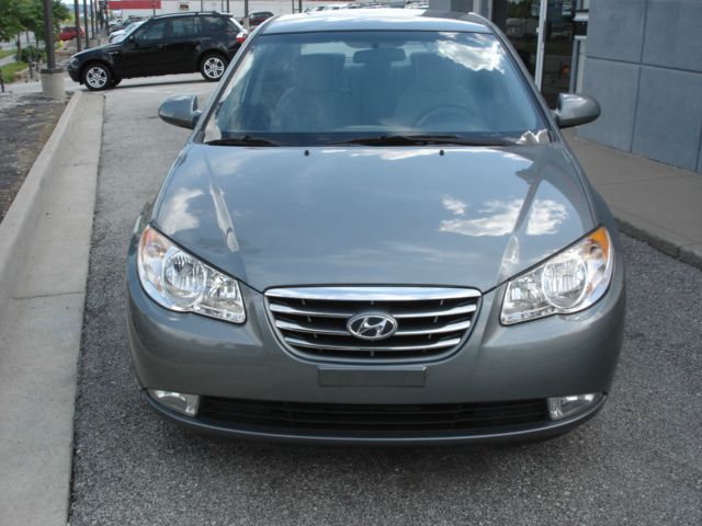 Hyundai Elantra 2010 photo 1