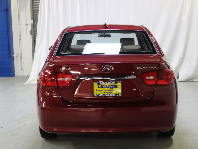 Hyundai Elantra 2010 photo 2