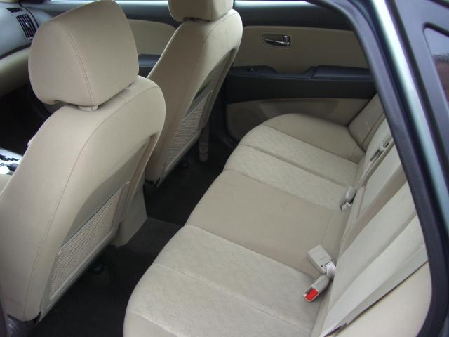 Hyundai Elantra 2010 photo 3