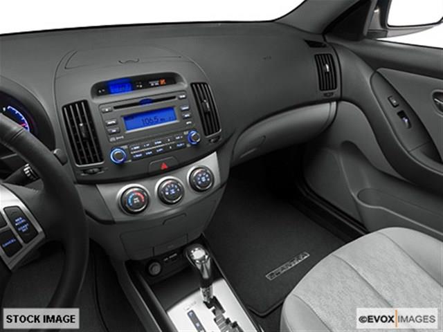 Hyundai Elantra 2010 photo 5