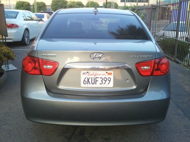 Hyundai Elantra FWD 4dr Sport Sedan