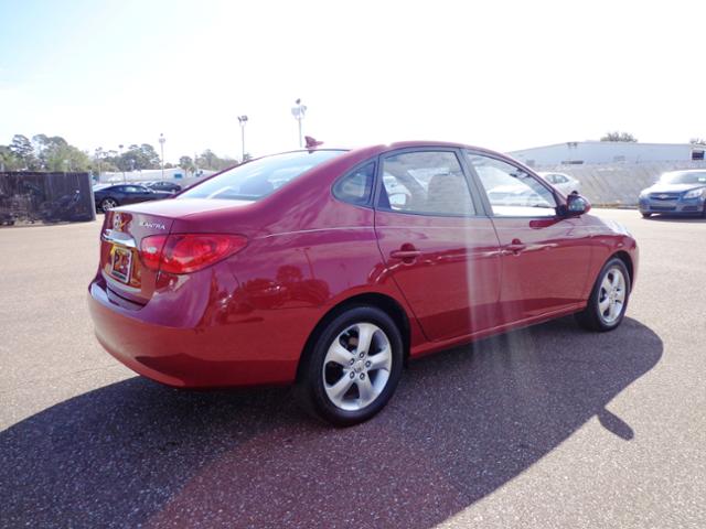 Hyundai Elantra 2010 photo 1