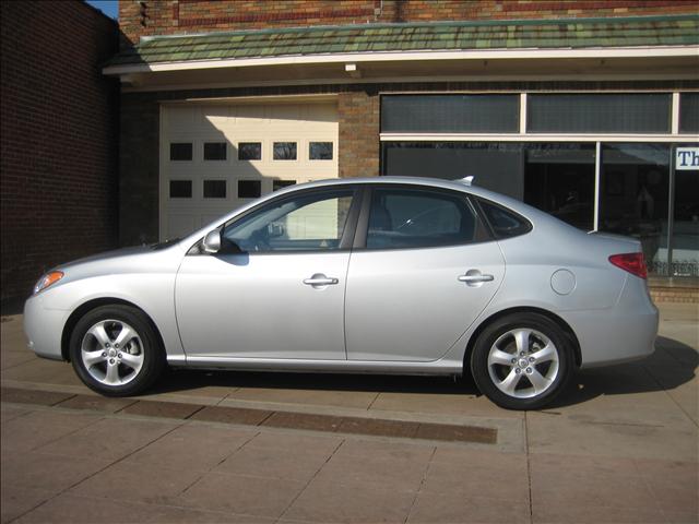 Hyundai Elantra 2010 photo 1