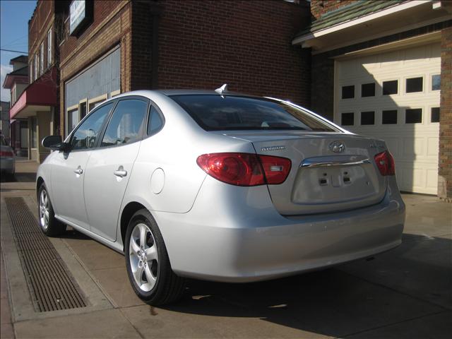 Hyundai Elantra 2010 photo 2