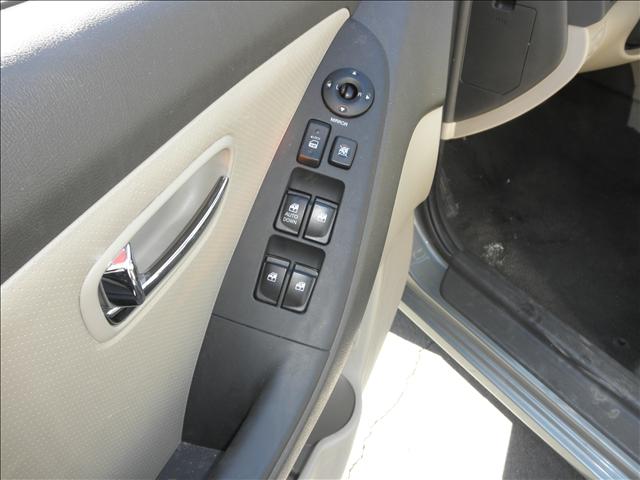 Hyundai Elantra 2010 photo 5