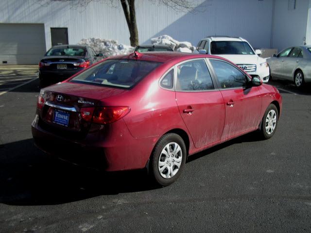 Hyundai Elantra 2010 photo 2