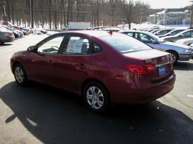 Hyundai Elantra 2010 photo 3