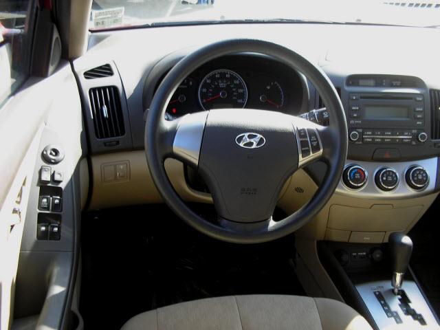 Hyundai Elantra 2010 photo 4