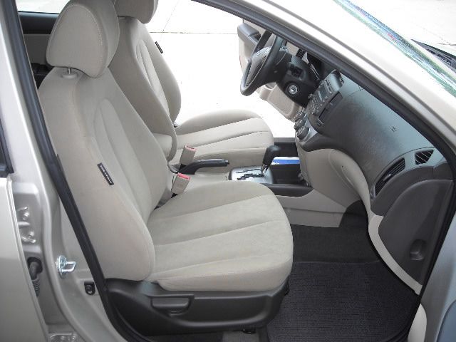 Hyundai Elantra 2010 photo 3