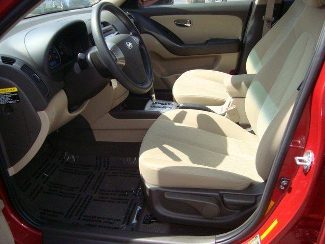 Hyundai Elantra 2010 photo 3