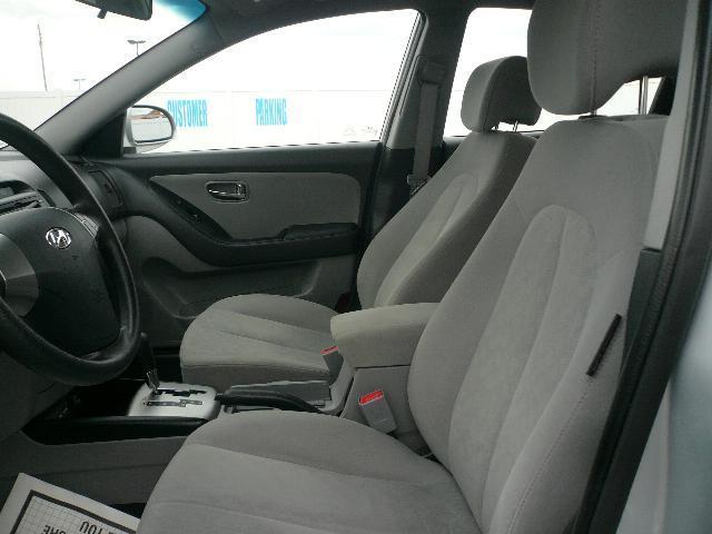 Hyundai Elantra 2010 photo 4