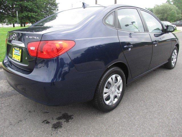 Hyundai Elantra 2010 photo 4