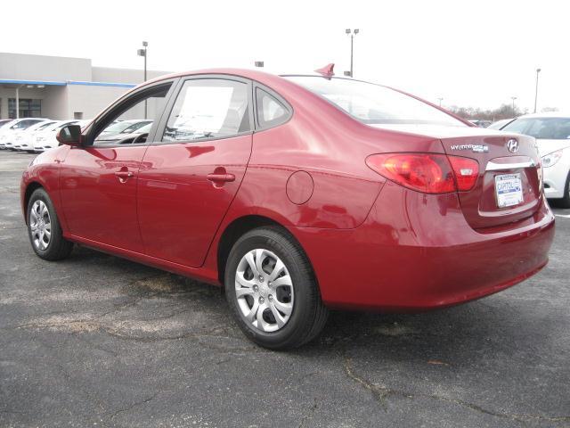 Hyundai Elantra 2010 photo 2