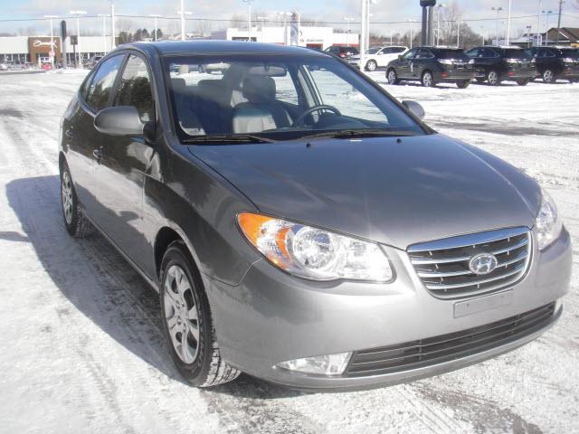 Hyundai Elantra 2010 photo 4