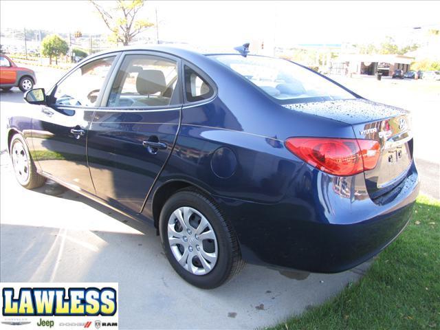 Hyundai Elantra 2010 photo 1