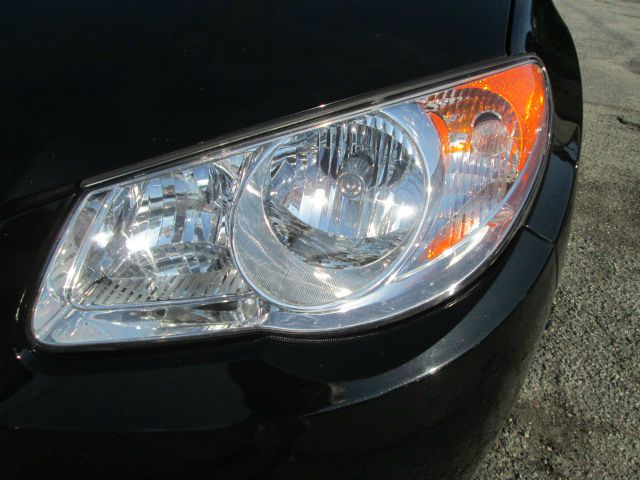 Hyundai Elantra 2010 photo 1