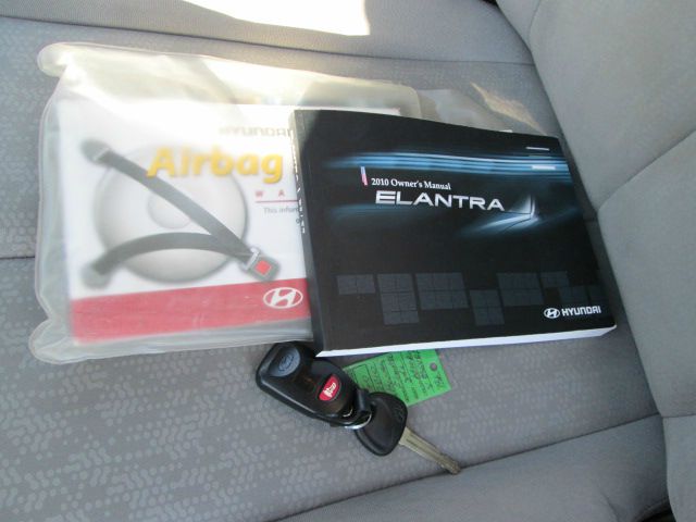 Hyundai Elantra 2010 photo 8