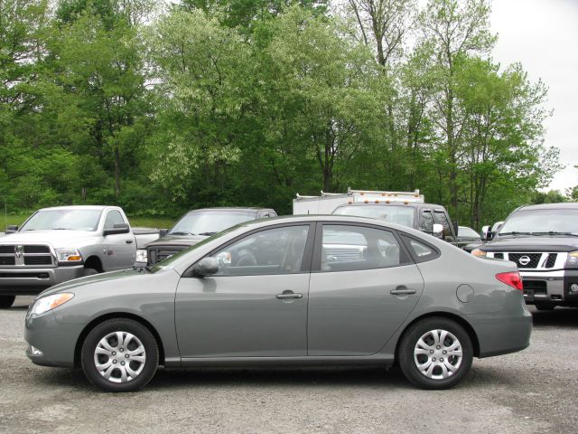 Hyundai Elantra 2010 photo 8