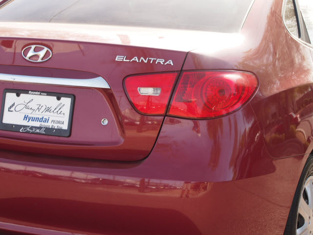 Hyundai Elantra 2010 photo 2