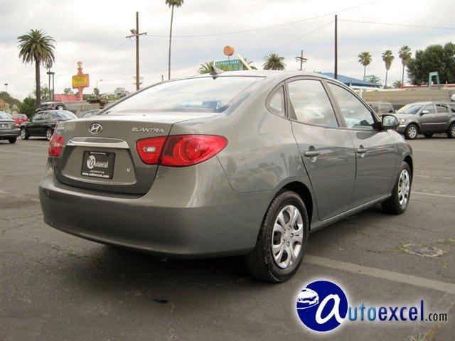 Hyundai Elantra 2010 photo 4